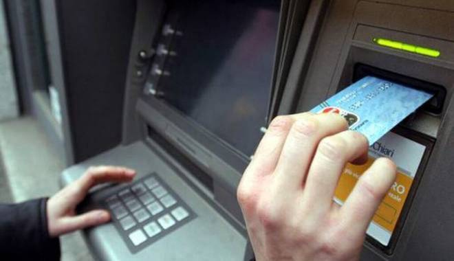 Bancomatele din Constanța, sub atacul carderilor din Bulgaria - bancomateleconstantacarderibulga-1430846214.jpg