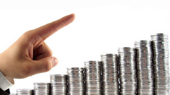 Economiștii britanici ne prognozează o creștere economică modestă, mult sub cea oficială - bani-1486485385.jpg