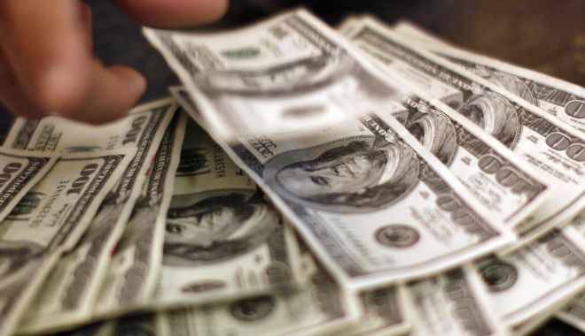 Statul va garanta împrumuturi de pâna la 200.000 de dolari! Iată ce condiții trebuie să îndeplinești - bani-1540652656.jpg