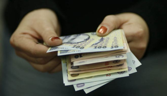 Subofițer reținut pentru luare de mită - bani-1569570638.jpg