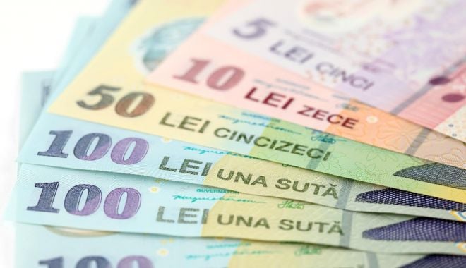 Un pensionar din Capitală și-a donat economiile unei maternități - bani-1635261769.jpg