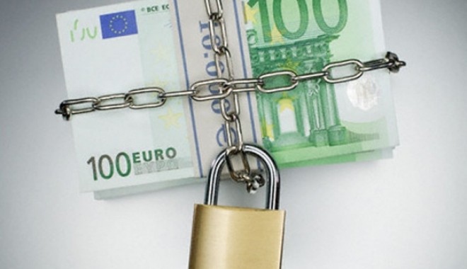 Cec de 54 de milioane de euro, găsit în posesia unui oficial iranian. Se speculează o spălare de bani - bani1-1359998575.jpg