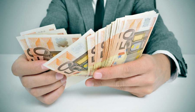 China a înființat un fond de 10 miliarde de euro pentru investiții în Europa Centrală și de Est - banieuro-1478427494.jpg