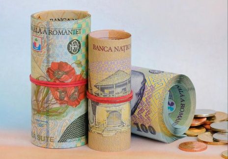 A fost desemnat cel mai bine plătit bugetar din România! Este din lumea sportului - banileie1547458156902-1558513490.jpg