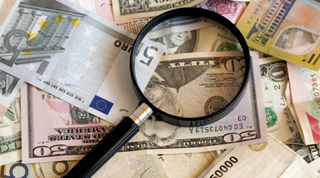Fiscul vă blochează conturile dacă nu vă plătiți taxele și impozitele - banilupa5767804222000-1324996994.jpg