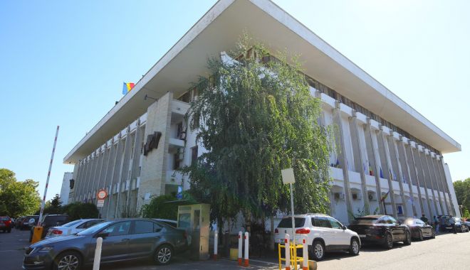 Bani pentru instituţiile publice să devină eficiente energetic - banipentru-1631708893.jpg