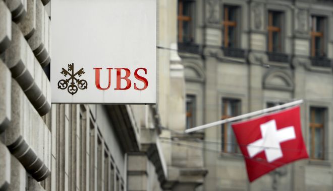 Elveția renunță la secretele conturilor bancare. Doar cele ale românilor și ciprioților se păstrează - bank-1538743132.jpg