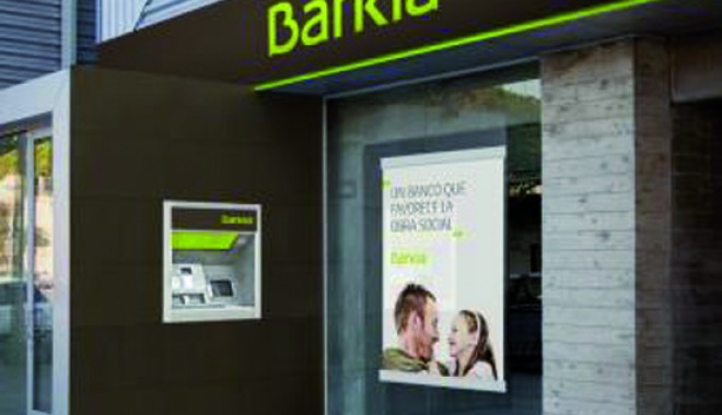 Clienții băncii spaniole Bankia au retras un miliard de euro într-o săptămână - bankia-1337241912.jpg