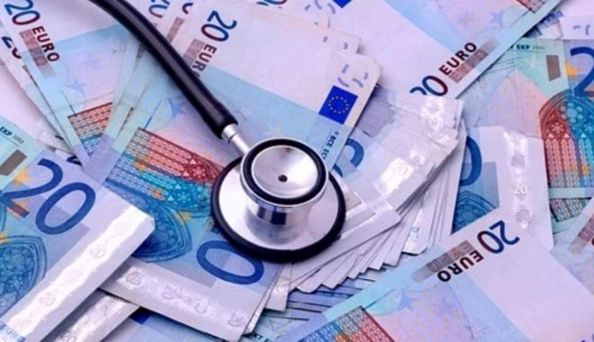 SEMNAL DE ALARMĂ. Nu sunt bani pentru plata salariilor a 74 de mii de angajați din Sănătate - banu-1637490926.jpg