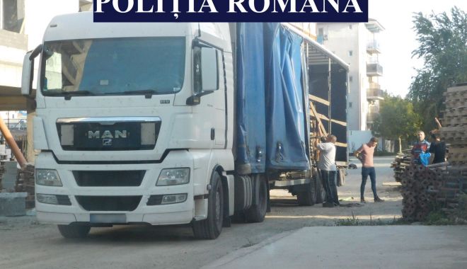 Bănuiți de infracțiuni economice, reținuți de polițiști - banuiti-1558351039.jpg