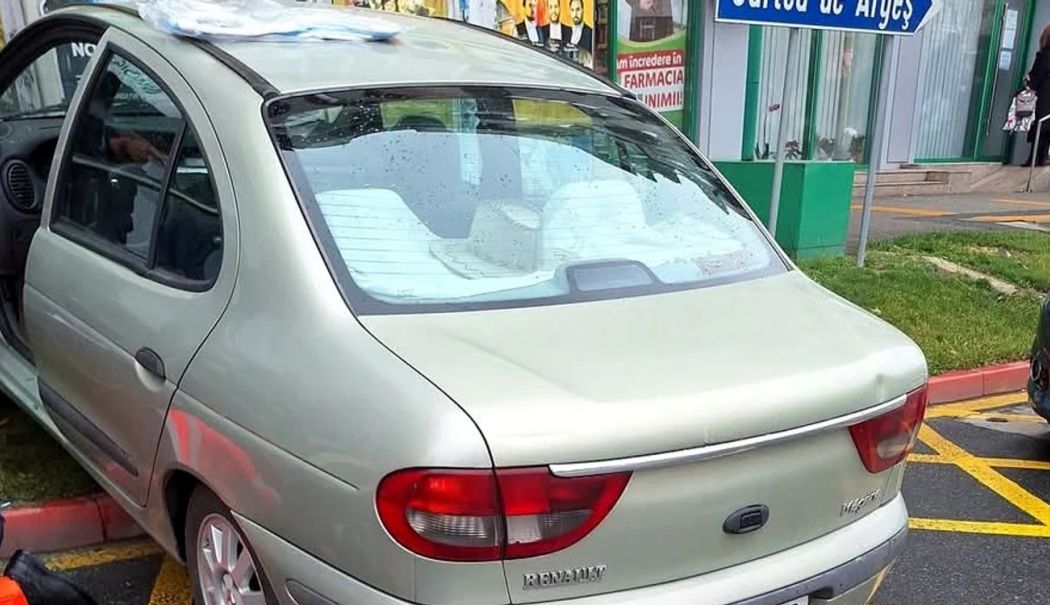 Un bărbat de 71 de ani a murit la volan, în mijlocul intersecţiei, după ce i s-a făcut rău - barbat-mort-intersectie-1735916714.jpg
