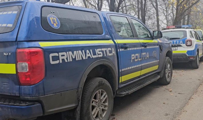 Accident mortal într-un service auto din Constanța. Un angajat a murit strivit - barbat-strivit-cta-1779445534.webp
