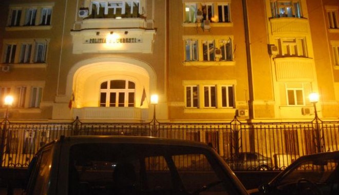 Un cetățean ceh a fost găsit mort în arestul Poliției Capitalei - barbatgasitmortinarestulpolitiei-1375513356.jpg