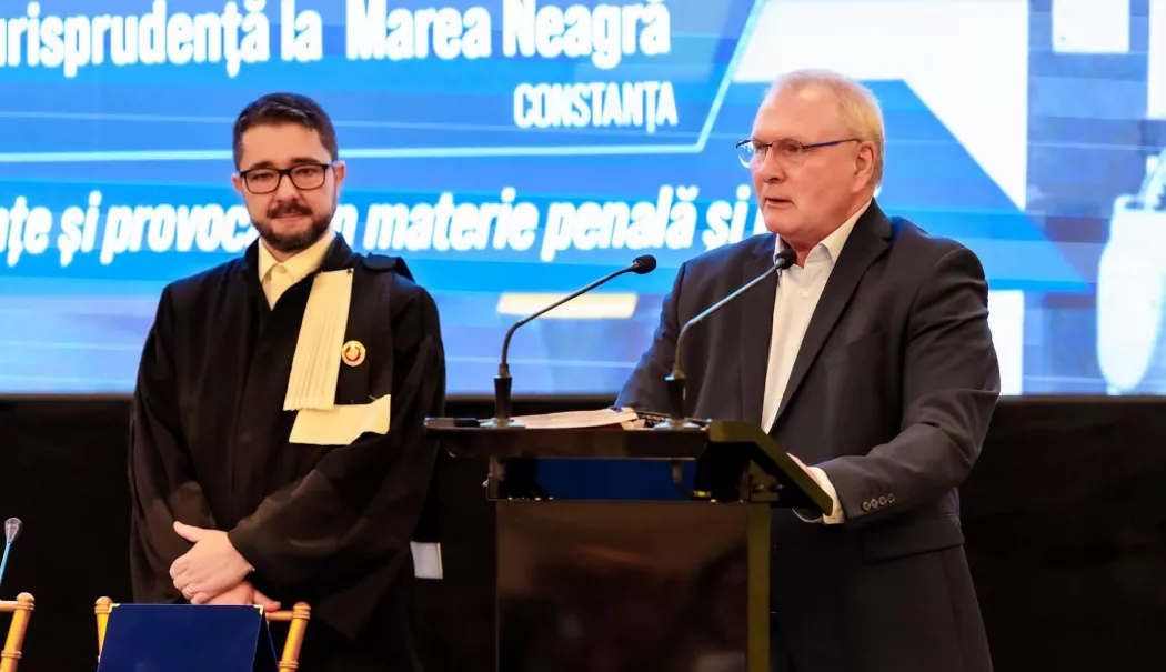 Foto - Avocatul Apostol Armeanu, distins pentru întreaga activitate profesională de Baroul Constanța