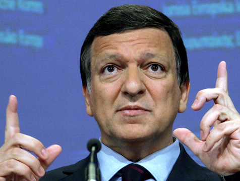 Barroso: Toate forțele politice din România să acționeze responsabil pentru a reinstaura stabilitatea - barrosoevenimenteledinultimele3s-1347623458.jpg