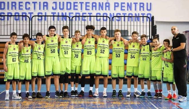 Baschet / Doi juniori U16, în lotul lărgit al seniorilor BC Athletic - baschet-1600339213.jpg