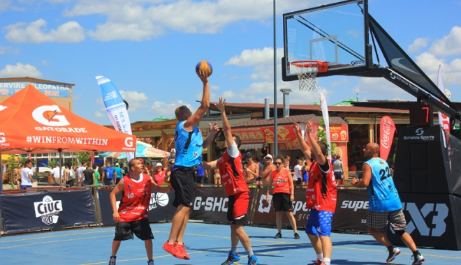 Baschetul 3x3 își continuă ascensiunea. Spectacol la Constanța - baschetul-1500654054.jpg