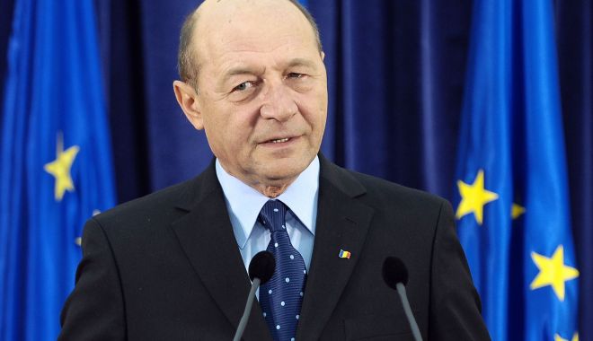 Traian Băsescu: 