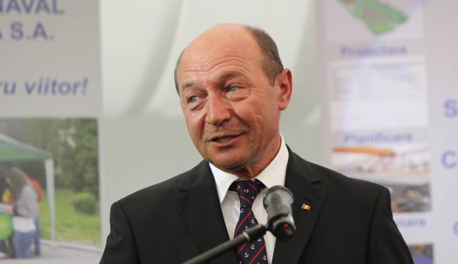 Traian Băsescu, urmărit penal pentru șantaj - basescu19-1426683434.jpg