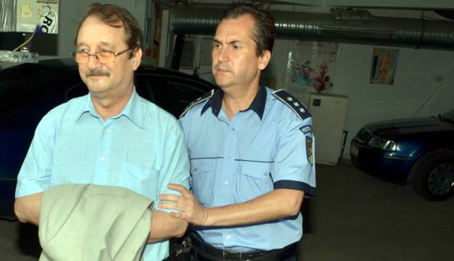 Mircea Băsescu ar putea scăpa de arestul la domiciliu - basescuarputeascapadearest-1434649581.jpg