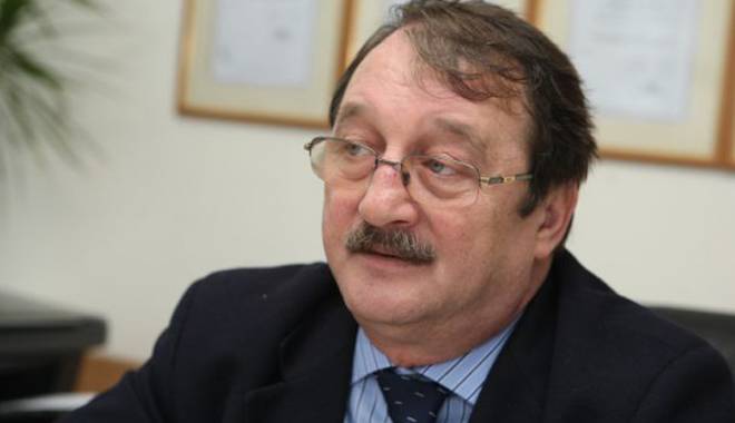 Mircea Băsescu  a scăpat de arestul la domiciliu - basescuascapatdearest-1435166830.jpg