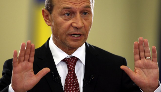 Traian Băsescu: 