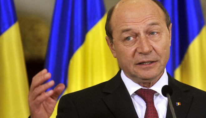 Traian Băsescu a promulgat legea privind ucenicia la locul de muncă - basescughimpele2dsfds1363094085-1370606606.jpg