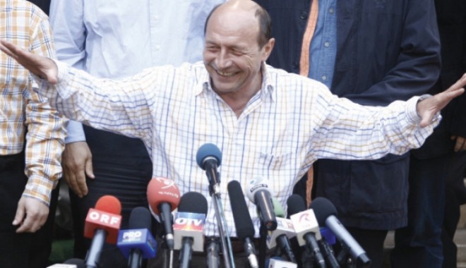 REFERENDUM 2012 Băsescu, primele declarații după decizia CCR - basescumain48381900-1342028542.jpg