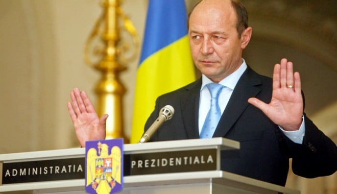 Băsescu nu îl grațiază pe Becali - basescunuilgratiaza-1396017848.jpg