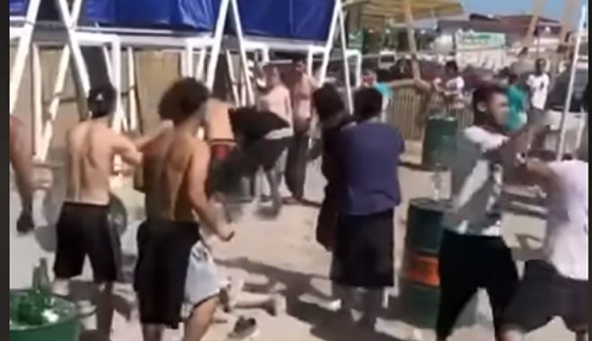 VIDEO / Bătaie generală pe o plajă din Vama Veche. Poliția s-a autosesizat - bataie-1593289250.jpg