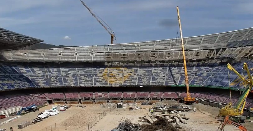 Totul a plecat de la un scuipat! Muncitori români concediați de pe șantierul stadionului din Barcelona - bataie-1728746656.jpg