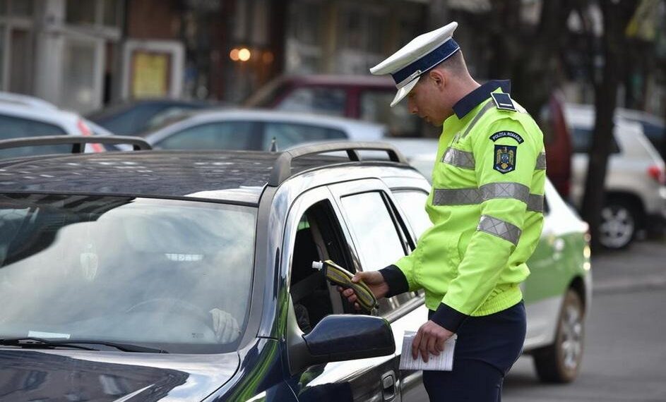 Șoferi din Mangalia, Lazu, Coșlugea și Constanța, prinși de polițiști, băuți la volan - bautilavolan1705933619943x5701-1767185509.webp