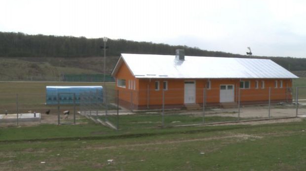 Finanțarea bazelor sportive rurale se încheie în 2012 - bazasportiva-1348065981.jpg