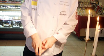 Silvian a lansat, în ediție limitată, prăjitura Mihai Eminescu - bc21027f2bea4845068970949c8f1b81.jpg