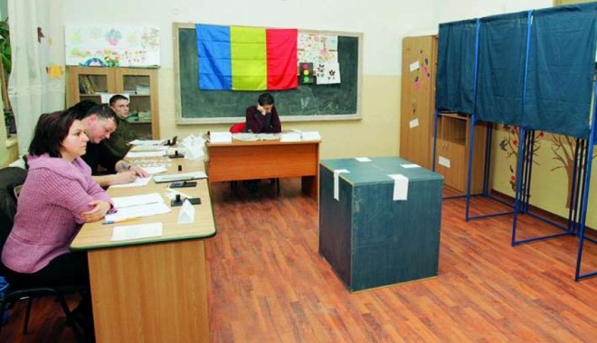 Senatul a adoptat legea Ponta-Antonescu privind uninominalul într-un singur tur - bc9c7847dd9f67f1edb6ea8c91e94a90-1336466643.jpg