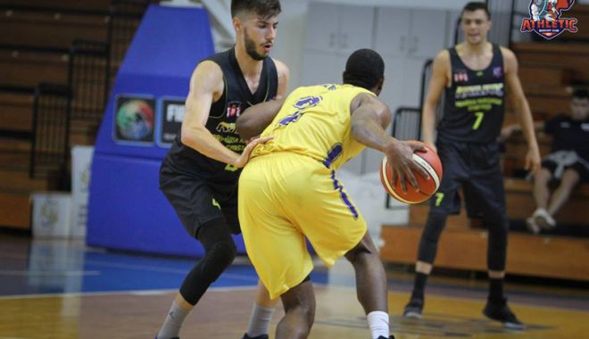 BC Athletic își aruncă 