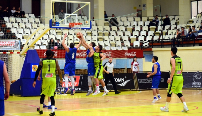 BC Athletic Constanța joacă două partide oficiale în doar 24 de ore - bcathletic12-1511463782.jpg