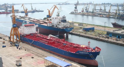 Paradoxurile industriei navale românești - bdd942359c5e07f43b0395343b3a6cb7.jpg