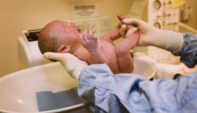 Încă 5 bebeluși infectați cu stafilococ. Bilanțul, în continuă creștere! - bebe-1544440826.jpg