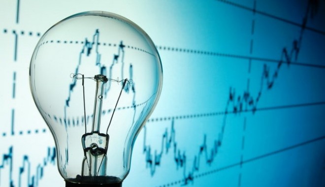 A scăzut consumul de energie electrică - bec-1373015221.jpg