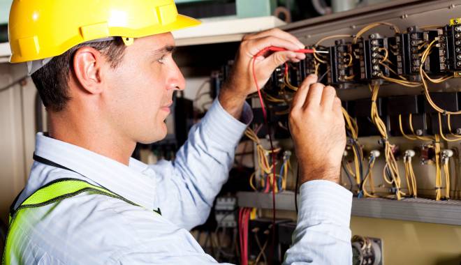 Lucrări ENEL. Află aici unde se oprește curentul electric, la Constanța - bec-1444287634.jpg