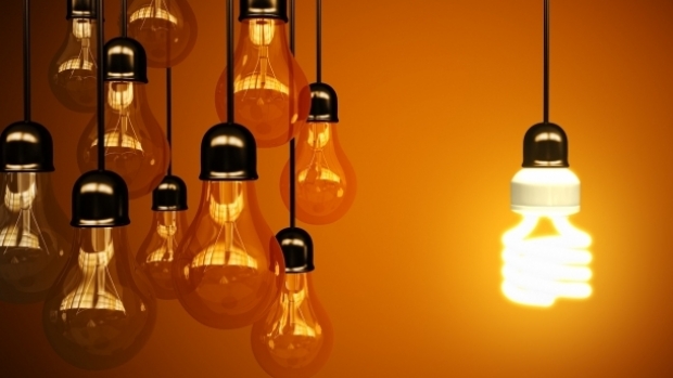 ENEL. Vezi aici unde se oprește curentul electric, astăzi, la Constanța - bec1461845159-1479459970.jpg