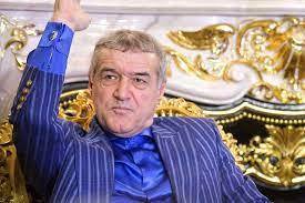 Gigi Becali donează 2 tone de brânză pentru nunta lui George Simion