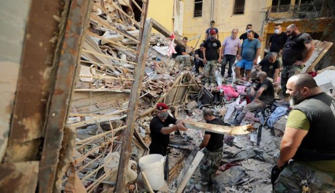 Beirut, un oraș în ruine: Căutări pentru găsirea supraviețuitorilor. Au sosit ajutoare din toată lumea - beirut-1596703273.jpg