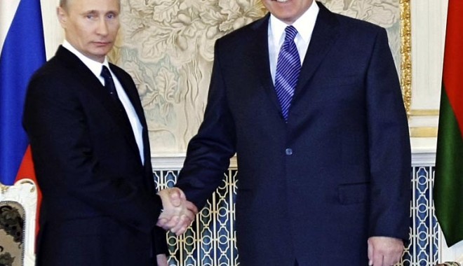 Belarus, prima țară vizitată de Putin  ca președinte - belarus-1338560221.jpg
