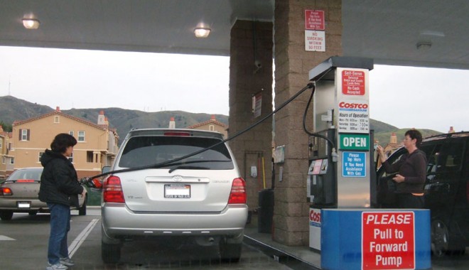 Adunate din popor, despre scumpirea benzinei - benzina-1396179810.jpg
