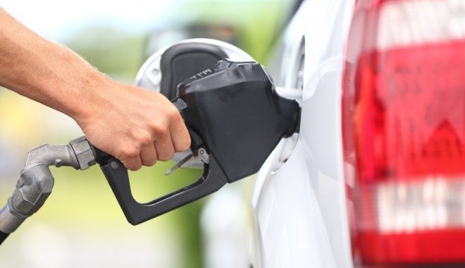 Veste bună pentru șoferi. A scăzut prețul carburanților - benzina-1489496337.jpg