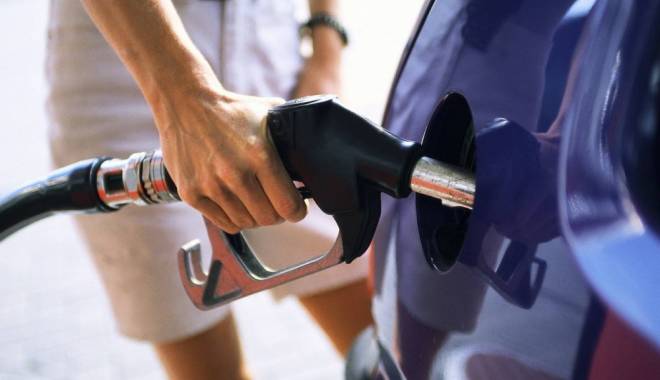 Veste proastă pentru români! - benzina1330000019-1440071971.jpg