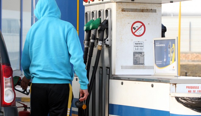 Cum vor șoferii să spargă  monopolul carburanților - benzinariealimentarecombustibilf-1326293636.jpg