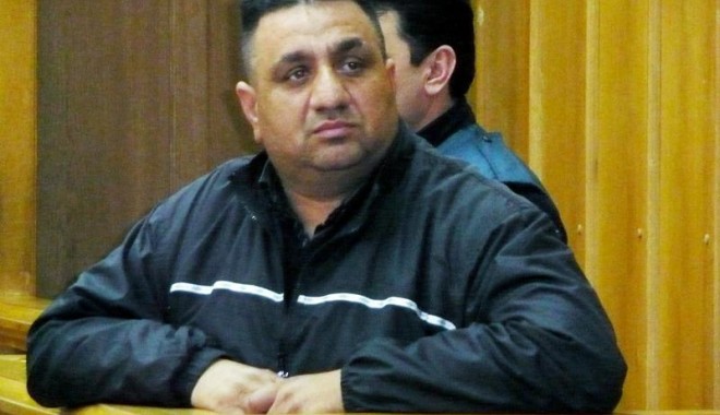 Bercea Mondial, condamnat la șapte ani și șase luni de închisoare - berceamondial-1329912063.jpg